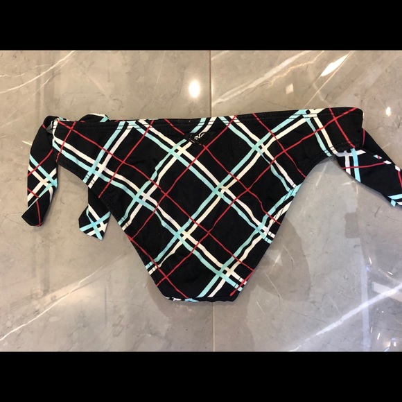 ROXY black plaid women’s bikini - Picture 4 of 5